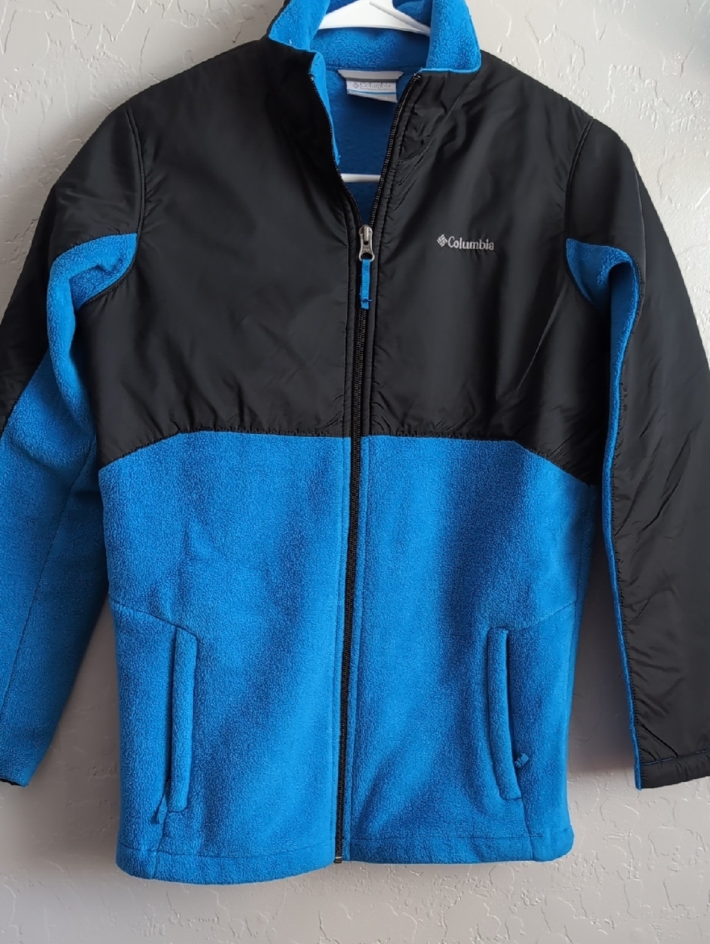 Columbia Kids Blue and Black Puffer-Fleece Jacket